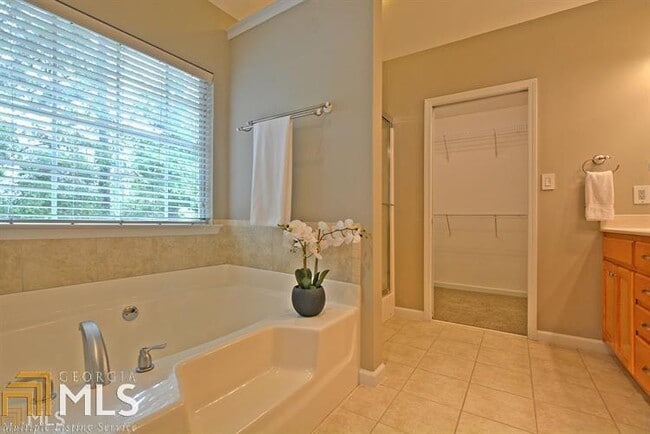 Building Photo - 239 Turnbridge Cir