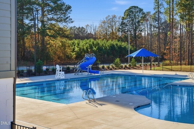 Building Photo - 759 Putney Hl Rd