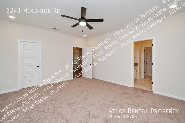 Building Photo - 2241 Headrick Rd