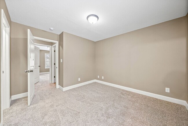 Building Photo - 1761 Spring Water Drive