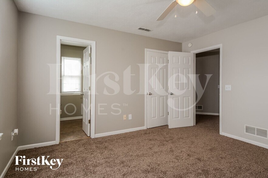 Building Photo - 959 Hearthside Dr