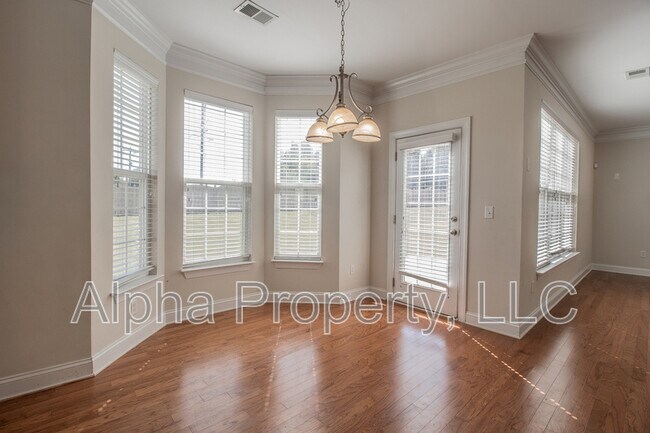 Building Photo - 311 Cypress Hill Ct