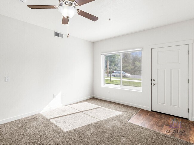Building Photo - 533 S 850 E