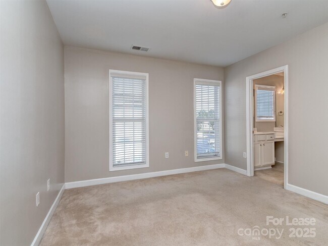 Building Photo - 2074 Ayrsley Town Blvd