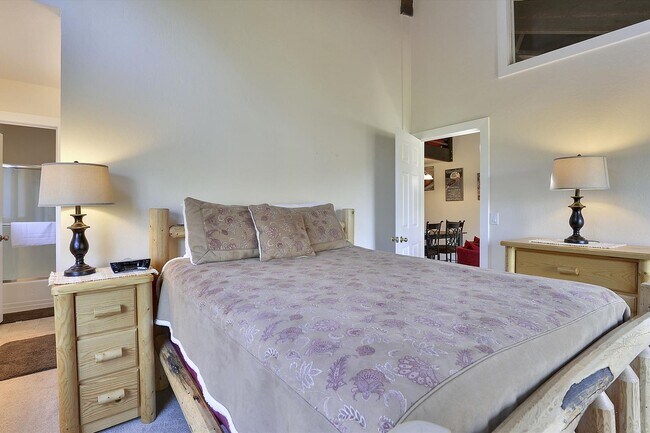 Building Photo - Alpine Meadows 3 bedroom + loft ski lease