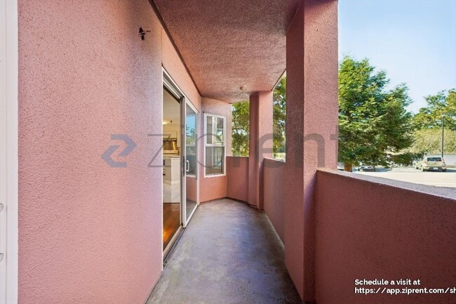 Building Photo - 3855 Carter Dr