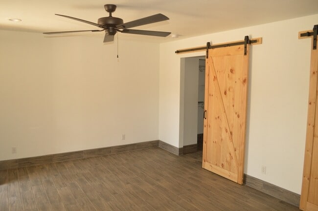 Building Photo - 4209 Warda Ave
