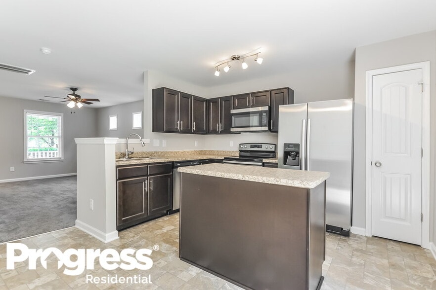 Building Photo - 5816 Ricker Rd