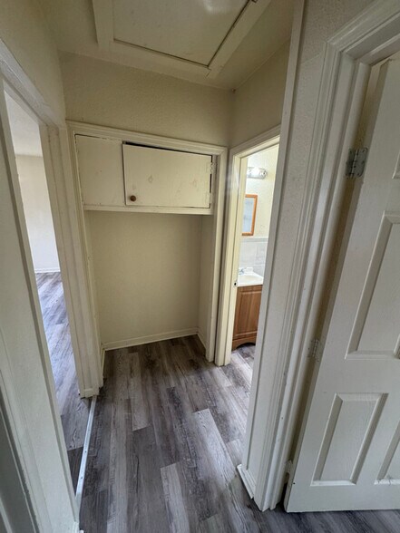 Building Photo - 5444 Winbourne Ave