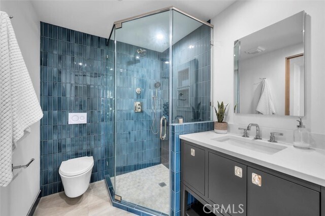 Building Photo - 555 Esplanade