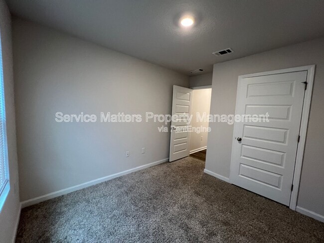 Building Photo - 4393 White Birch Ct