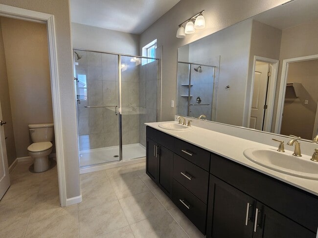 Building Photo - New Townhome in Minden for Rent