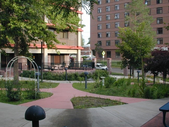 Primary Photo - Walsh Manor Apartments