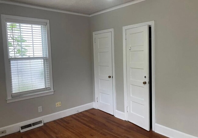 Building Photo - PRE-LEASING for 2025! 3 Bedroom, 1.5 Bath -