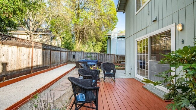 Building Photo - 5270 Arnica Way