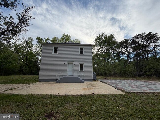 Building Photo - 3 Wilhelmina Rd