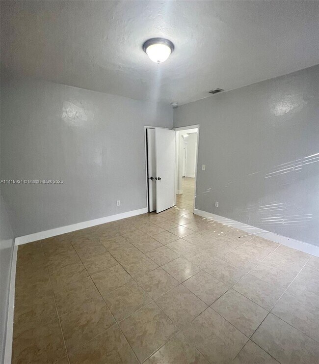 Building Photo - 262 NW 57th St