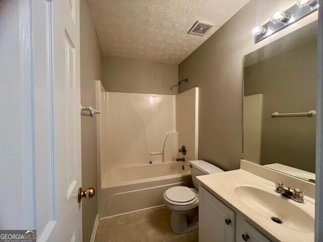 Building Photo - 1429 Wyntercreek Dr