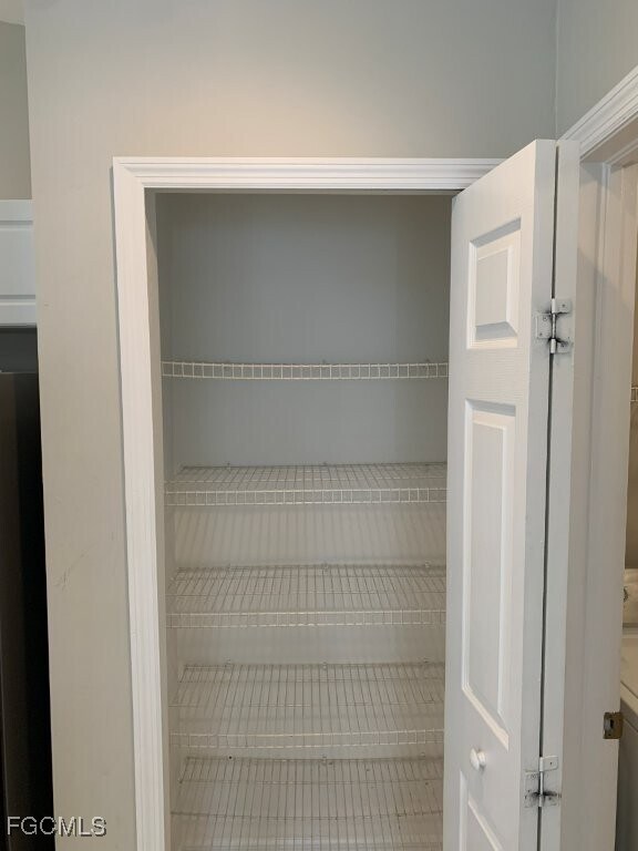 Building Photo - 703 SW 22nd St