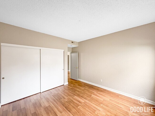 Building Photo - Charming Condo in Desirable Lupine Hills