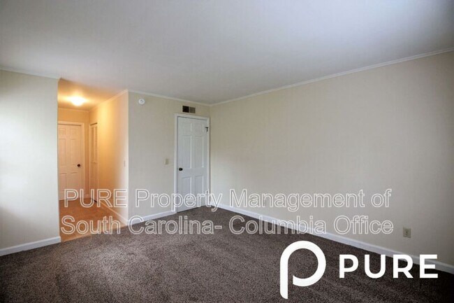 Building Photo - 7602 Hunt Club Rd