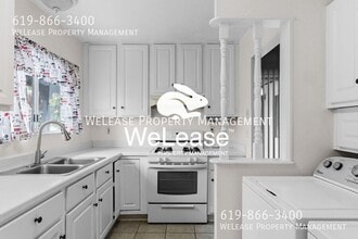 Building Photo - 4583 Beverly Glen Dr