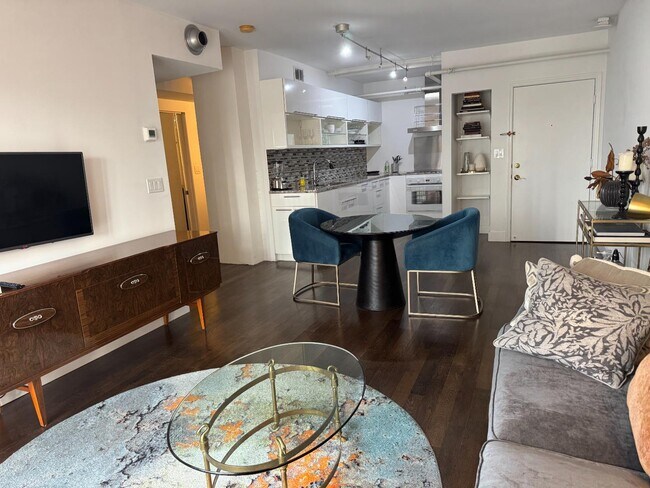 Building Photo - 199 14th St NE