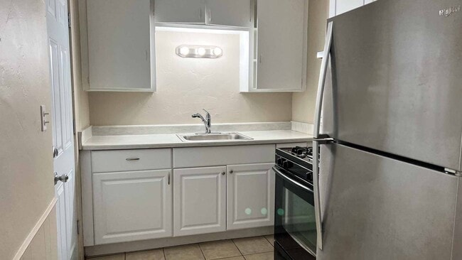 Building Photo - BV 38th Street