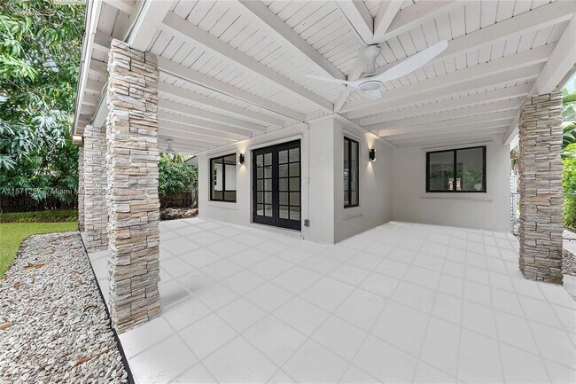 Building Photo - 7525 Adventure Ave