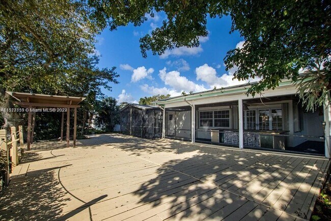 Building Photo - 9440 NW 23rd St