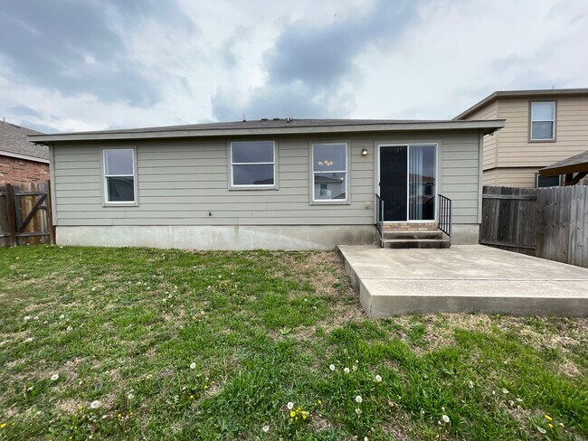 Building Photo - 3-Bedroom House for Rent in Killeen