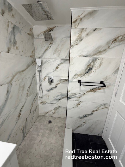 Building Photo - 58 Edgecliff Rd