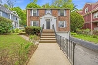 Building Photo - 33 Harvard St