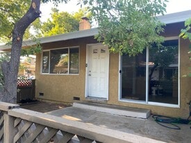 Building Photo - 5008 Bremner Way