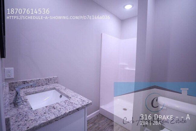 Building Photo - 316 Drake St