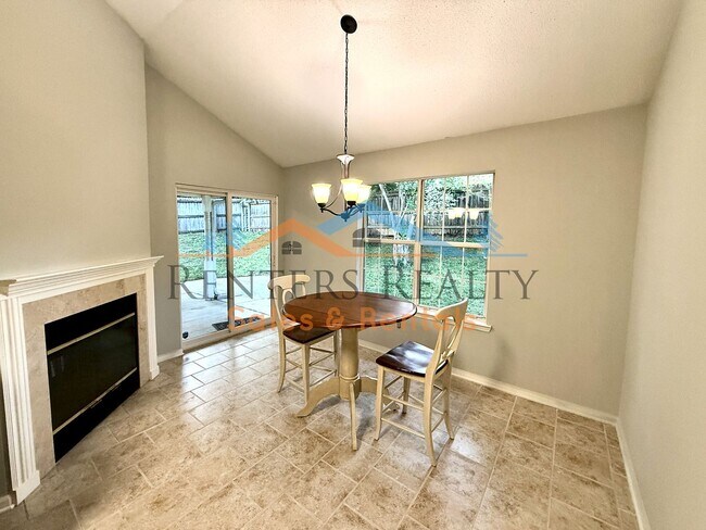 Building Photo - 122 Sunset Ridge
