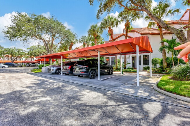 Building Photo - 2299 Treasure Isle Dr
