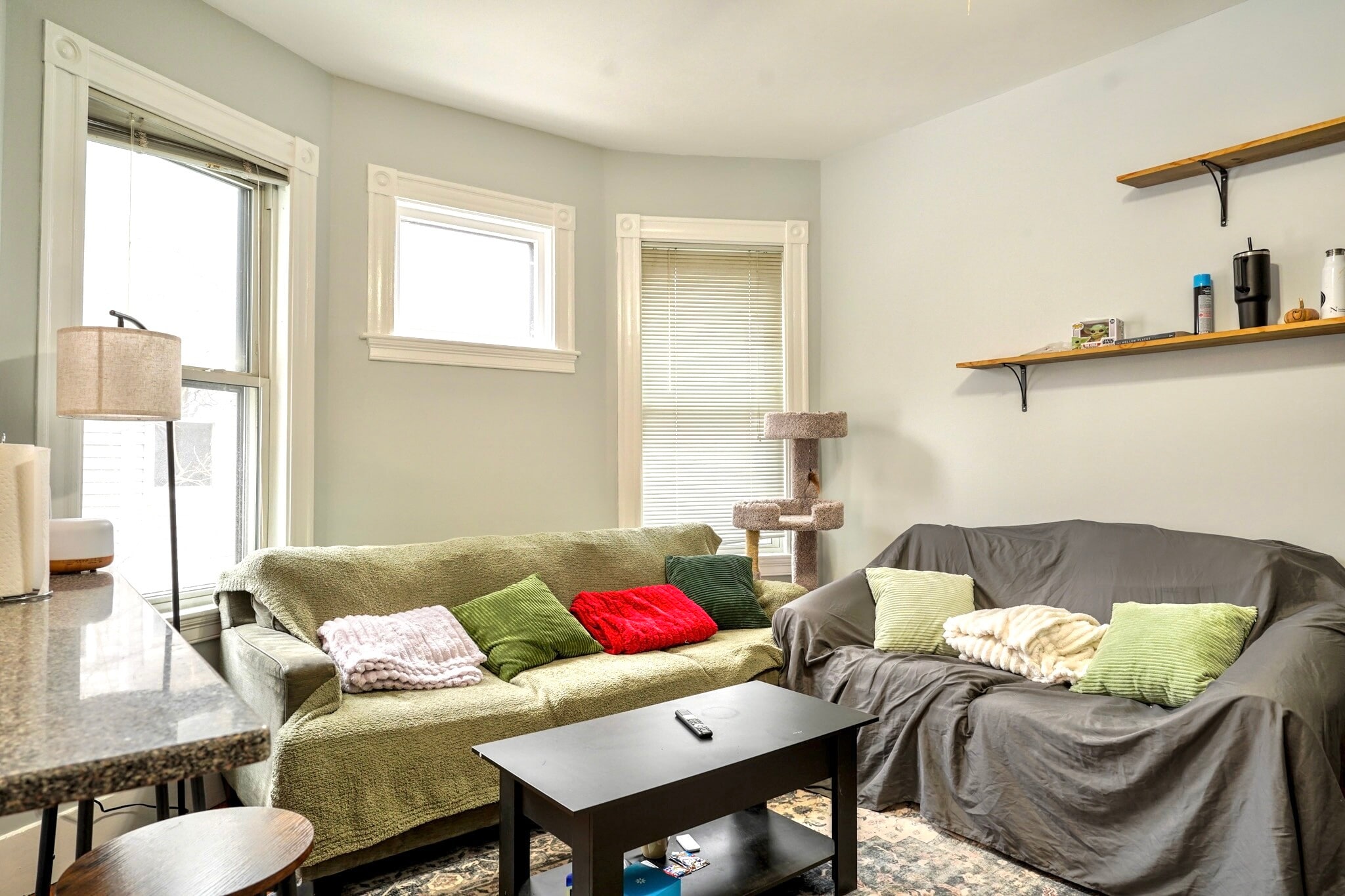 Building Photo - 108 Hillside St