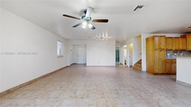 Building Photo - 15755 SW 92nd Ave