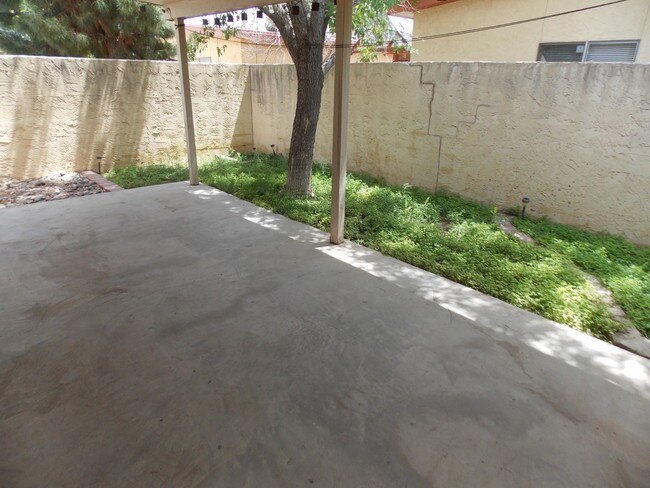 Building Photo - 3107 Isla Verde Cir