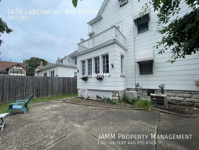 Building Photo - 1424 Larchmont Ave
