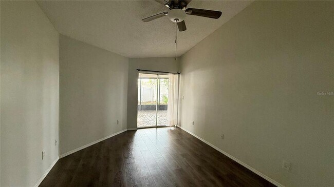 Building Photo - 3293 Brewster Dr