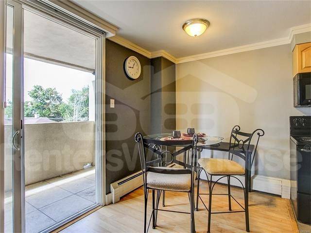 Building Photo - 1035 Colorado Blvd