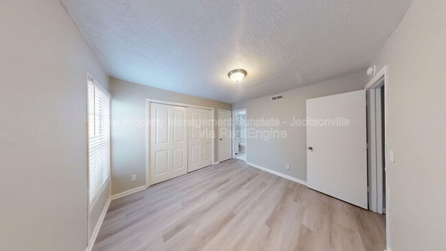 Building Photo - 2883 Post St