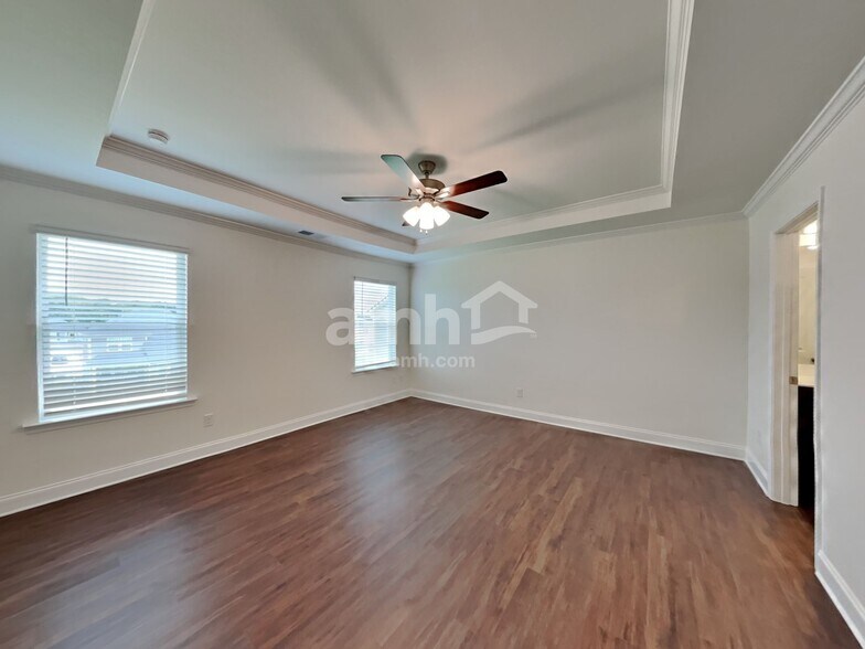 Building Photo - 130 Hazel Pk Dr