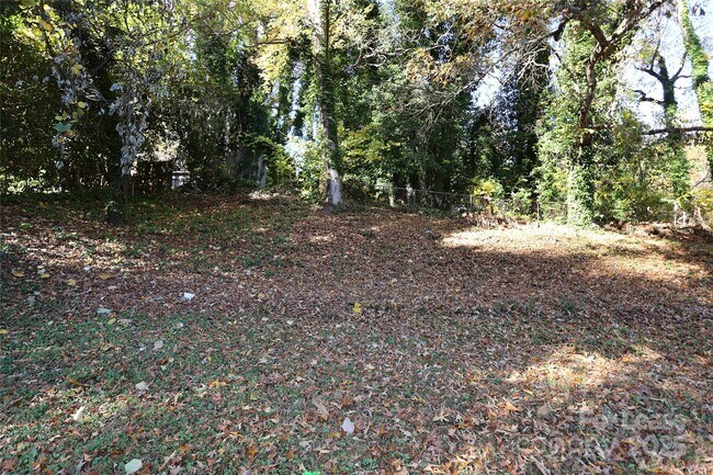 Building Photo - 937 Green Cir Dr