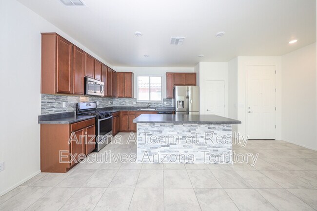 Building Photo - 4466 S Sunrise Bluff Way