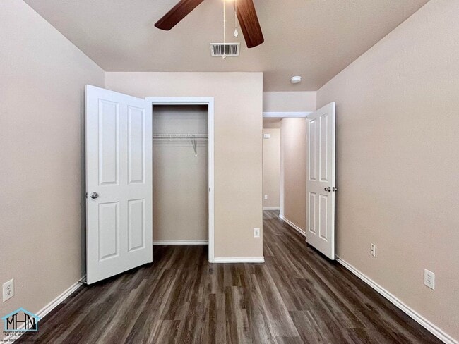 Building Photo - 4922 Celtic Cor
