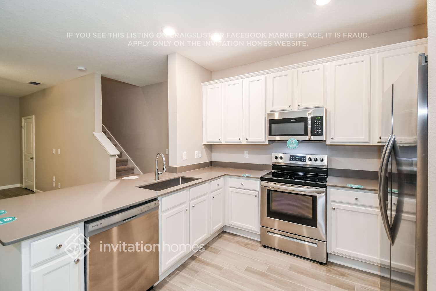 Building Photo - 385 Cherry Ridge Dr