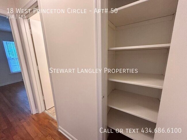Building Photo - 18 W Princeton Cir Cir